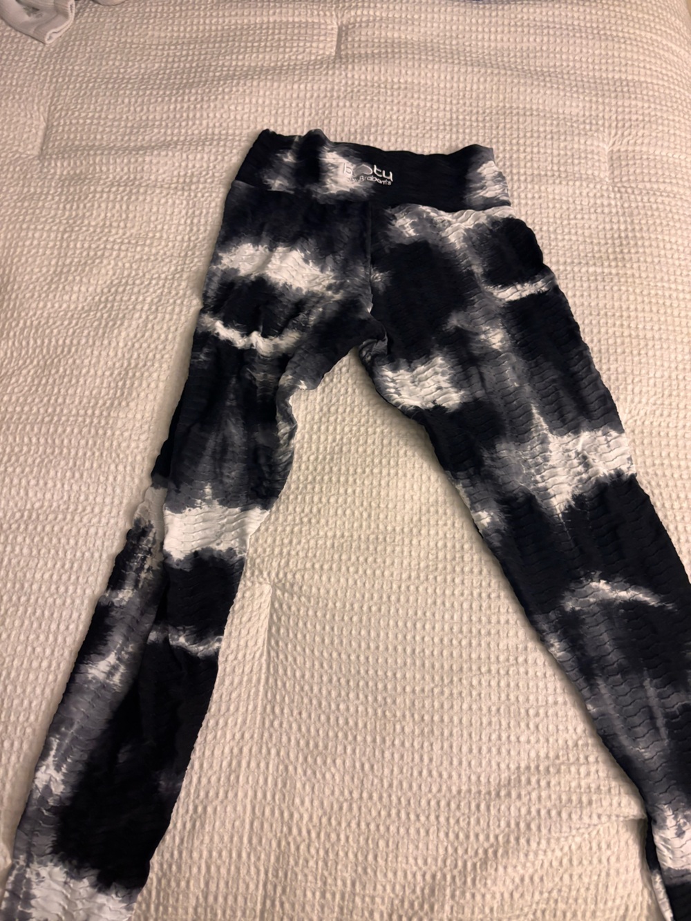 Booty by Brabants Black & White Tie-Dye Leggings